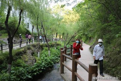 &ldquo;五一&rdquo;小長假第一天,重渡溝景區安全有序開放